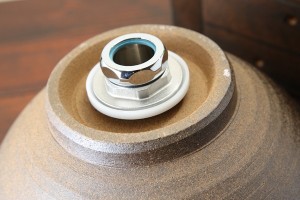 【益子焼】手洗いで癒やされる 陶器 おしゃれ 益子焼 手洗い洗面ボウル 手洗い鉢 手洗いボウル 手洗い器【さくら・丸いデザイン・排水部分の洗面金具付き・単品１個】※1点もの※ギフト包装不可