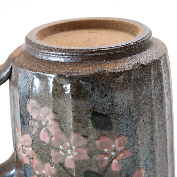 【益子焼】 マグカップ ひとつひとつ縦ラインに削り出したデザイン「しのぎ」 渋めな風合いが落ち着く さくら桜 単品1個