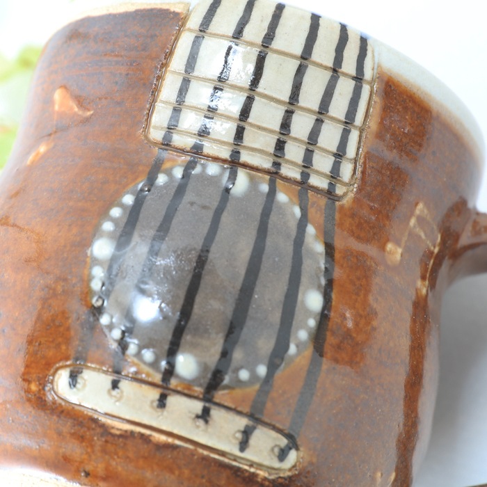 【益子焼】 マグカップ  ギターのマグカップ 音符 いっちん ひとつひとつ手作り 【単品1個】