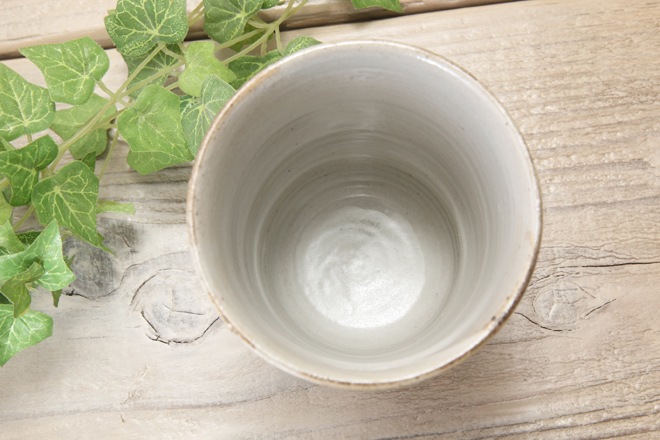 【益子焼】お花いっぱいのフリーカップ【白化粧炭化焼シリーズ】【単品１個】