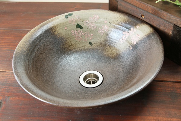 【益子焼】手洗いで癒やされる 陶器 おしゃれ 益子焼 手洗い洗面ボウル 手洗い鉢 手洗いボウル 手洗い器【さくら・丸いデザイン・排水部分の洗面金具付き・単品１個】※1点もの※ギフト包装不可