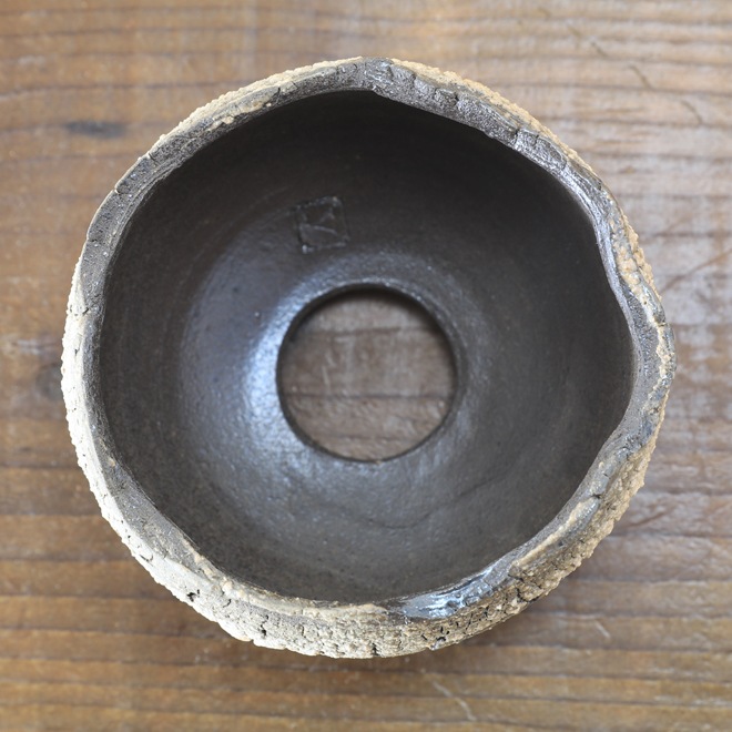 【益子焼】 3.6号鉢 高さ約7.5cm 植木鉢 陶器鉢 塊根植物 アガベ サボテン コーデックス 【炸裂紋鉢 大地の鼓動】 作家 陶芸家 横山雄一作 一点物