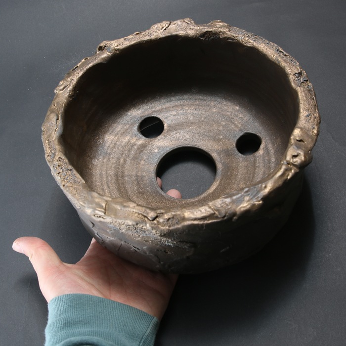 【益子焼】 7.5号鉢 植木鉢 陶器鉢 塊根植物 アガベ サボテン 【深山金浅鉢】 高さ約11cm 一点物 作家 陶芸家 横山雄一作
