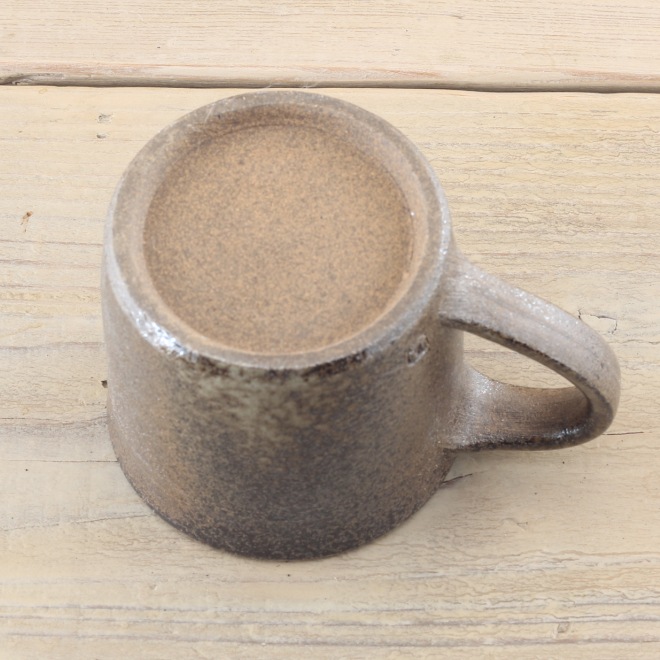 【益子焼】 おしゃれ マグカップ 布目ぶどう模様 シンプルなストレート形 【単品１個】