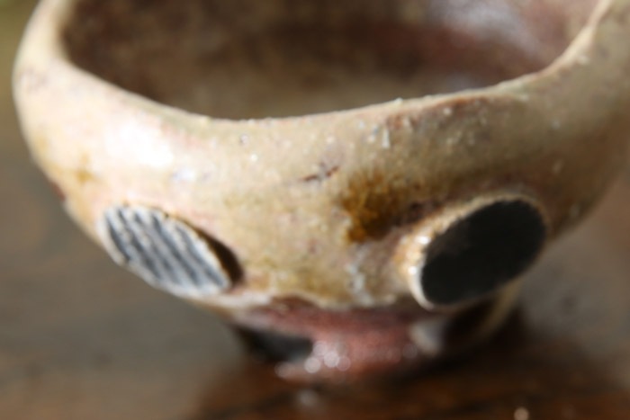 【益子焼】 酒器 酒器セット とっくり おちょこ お猪口 作家のこだわり 赤貝文様酒器揃  1点もの 【徳利１個・ぐい呑２個のセット】 ( 定年 退職 贈り物 退職祝い 退職記念 自分へのご褒美 などの贈り物に )