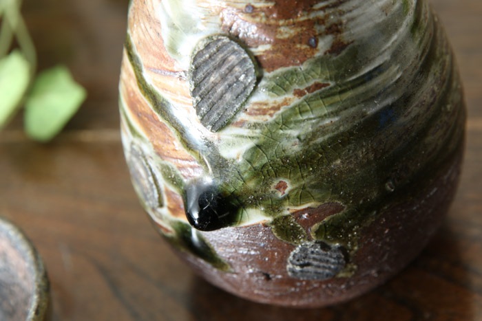 【益子焼】 酒器 酒器セット とっくり おちょこ お猪口 作家のこだわり 赤貝文様酒器揃  1点もの 【徳利１個・ぐい呑２個のセット】 ( 定年 退職 贈り物 退職祝い 退職記念 自分へのご褒美 などの贈り物に )