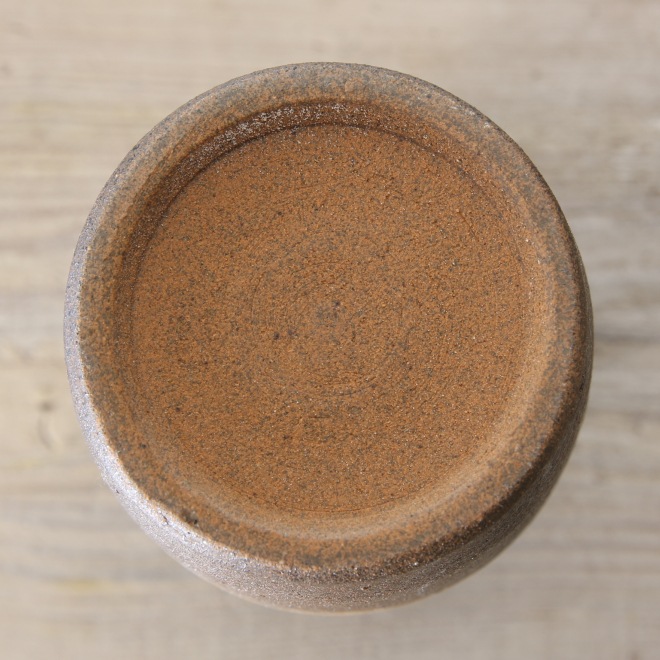 益子焼｜【益子焼】 対の花器 炭化焼無地 花入れ 丸筒花瓶 白クシ目  