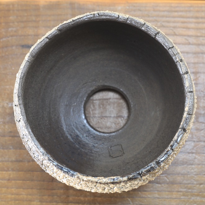 【益子焼】 3.6号鉢 高さ約8～8.5cm 植木鉢 陶器鉢 塊根植物 アガベ サボテン コーデックス 【炸裂紋鉢 大地の鼓動】 作家 陶芸家 横山雄一作 一点物