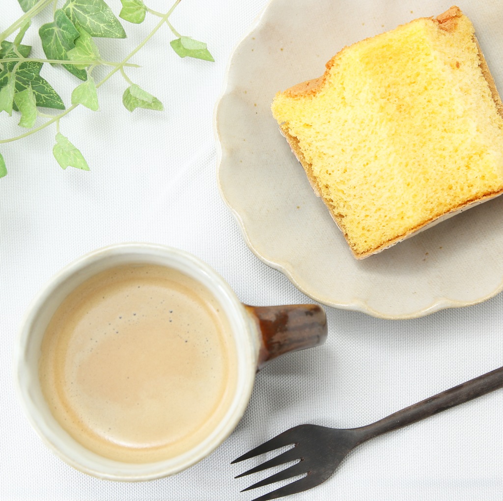 【益子焼マグカップ】しのぎ＆いっちん柄の２種釉薬のマグカップ【単品1個】