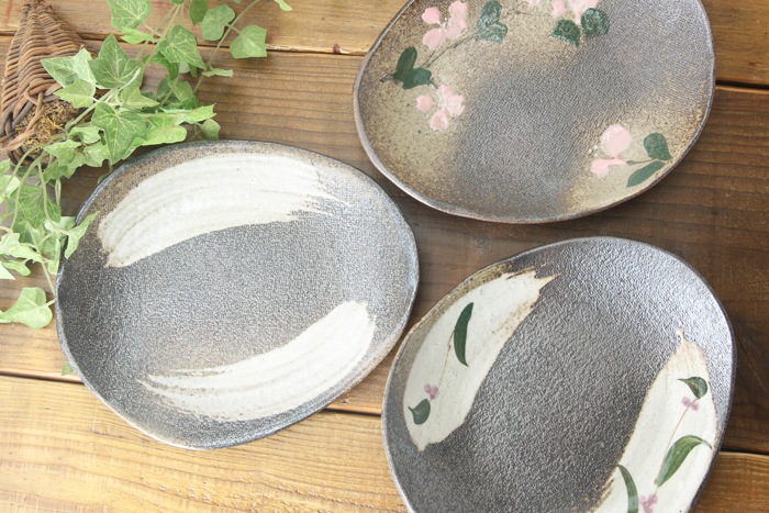 【益子焼】たたら作りの大きめゆったり卵形の取り皿【単品1枚】