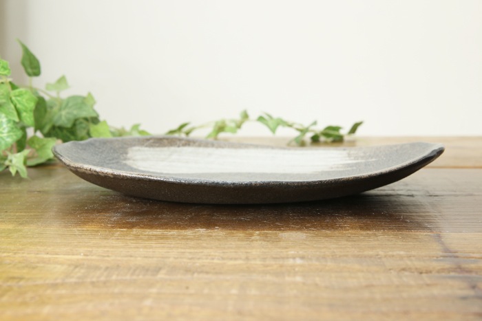 【益子焼】たたら作りの大きめゆったり卵形の取り皿【単品1枚】