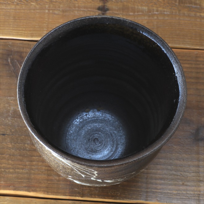 【益子焼】 花瓶 炭化焼 ろくろ成形 すすきとリンドウ模様  （高さ約16.5cm）一点物 【単品１個】