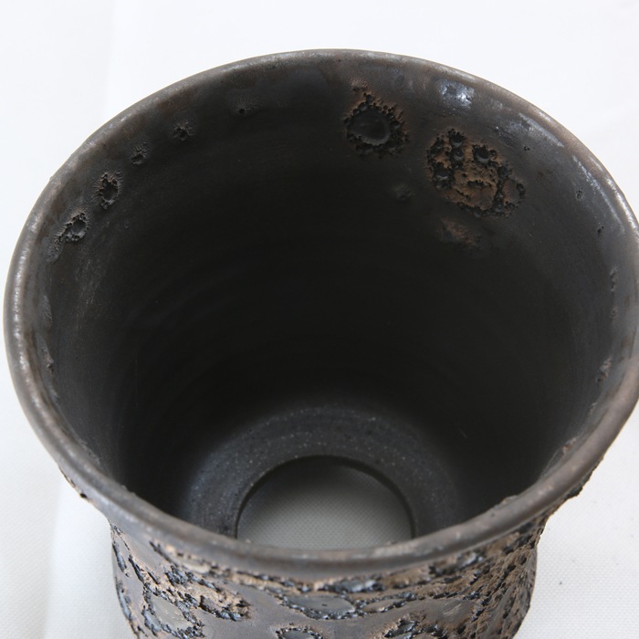 【益子焼】 4.1号鉢 植木鉢 陶器鉢 塊根植物 アガベ サボテン 【銀河鉢クレーター・Black＆Gold】 高さ約11cm 作家 陶芸家 横山雄一作