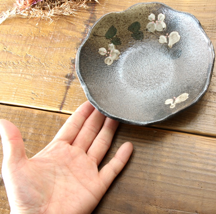 【益子焼】たたら作りの変形小鉢【サイズ大】【単品１枚】