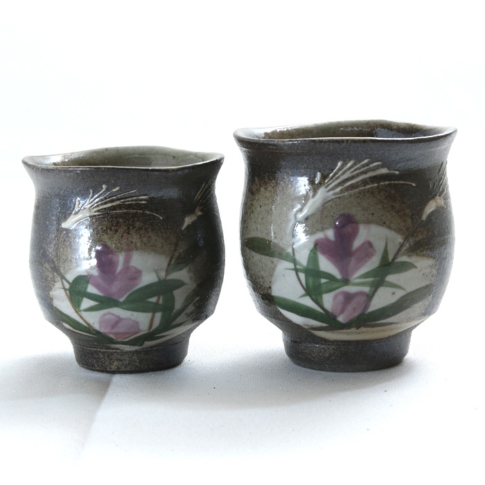 【益子焼】 夫婦湯呑み 湯飲み 益子焼 ススキとリンドウ模様