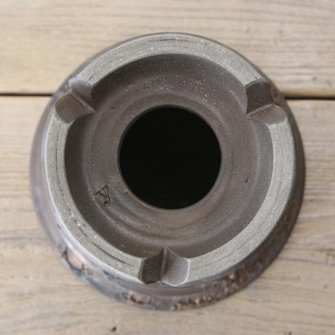 【益子焼】5.8号鉢 植木鉢 陶器鉢 オペルクリカリアパプキス 灌木系塊根植物 アガベ 【NEW銀河鉢クレーター・Black＆Gold】 高さ約18.5cm 作家 陶芸家 横山雄一作　一点物