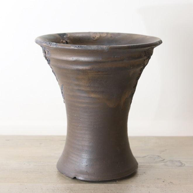 【益子焼】5.3号鉢 植木鉢 陶器鉢 オペルクリカリアパプキス 灌木系塊根植物 アガベ 【NEW銀河鉢クレーター・Black＆Gold】 高さ約17.5cm 作家 陶芸家 横山雄一作　一点物