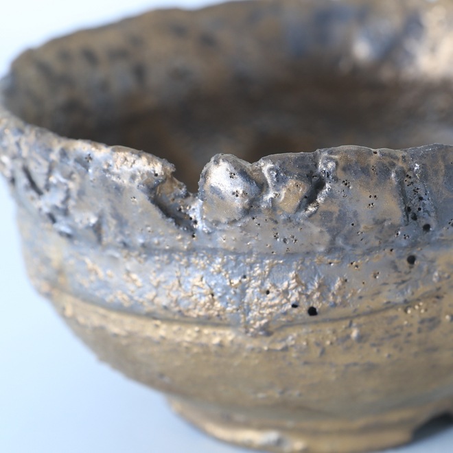 【益子焼】 4.5号鉢 高さ約7～7.5cm 植木鉢 陶器鉢 塊根植物 アガベ サボテン コーデックス 【深山金鉢】 作家 陶芸家 横山雄一作 一点物