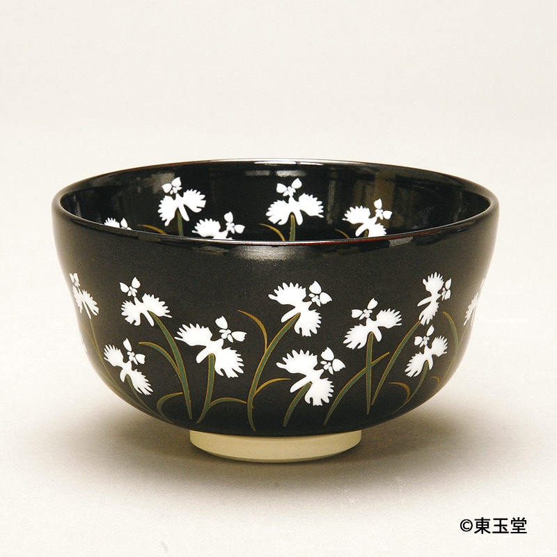 茶碗 宮地英香 黒仁清 武蔵野 新品 楽天市場】【茶道具 抹茶碗】 黒仁清 抹茶茶碗 『武蔵野』黒 宮地英香