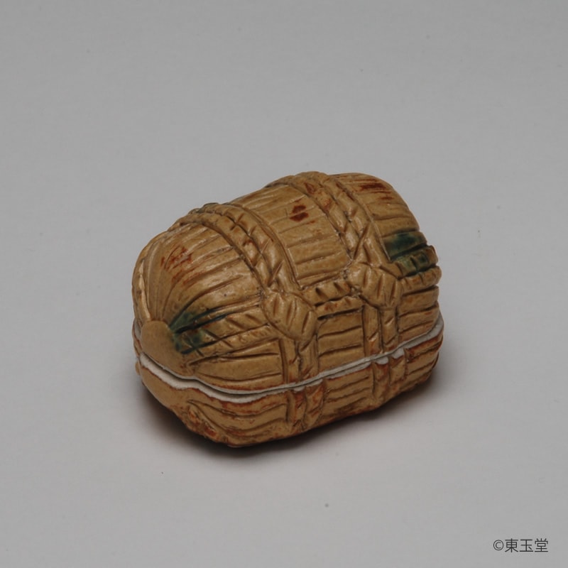 茶道具　香合　山本楽堂　松毬香合 茶道具 香合 山本楽堂 松毬香合