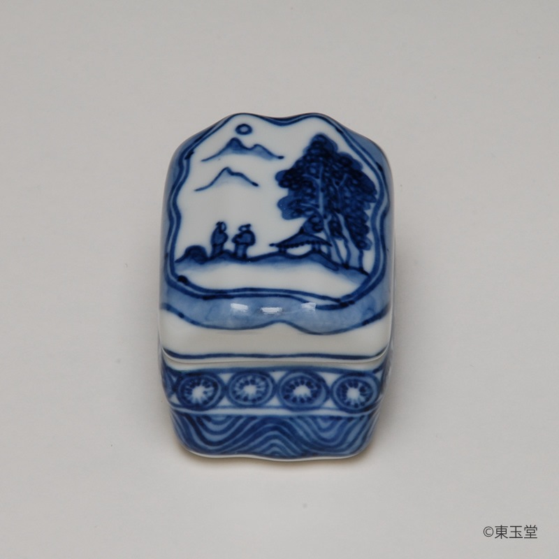 香炉 染付 山水 馬 菊 桐箱 在銘 茶道具 香道具 陶芸 焼物 古美術 骨董 香炉 染付 山水 馬 菊 桐箱 在銘 茶道具 香道具 陶芸 焼物 古