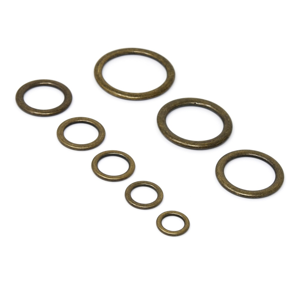 M97��M104 / B-95 ʿ��� 18��60mm / AT �Ҿ����������