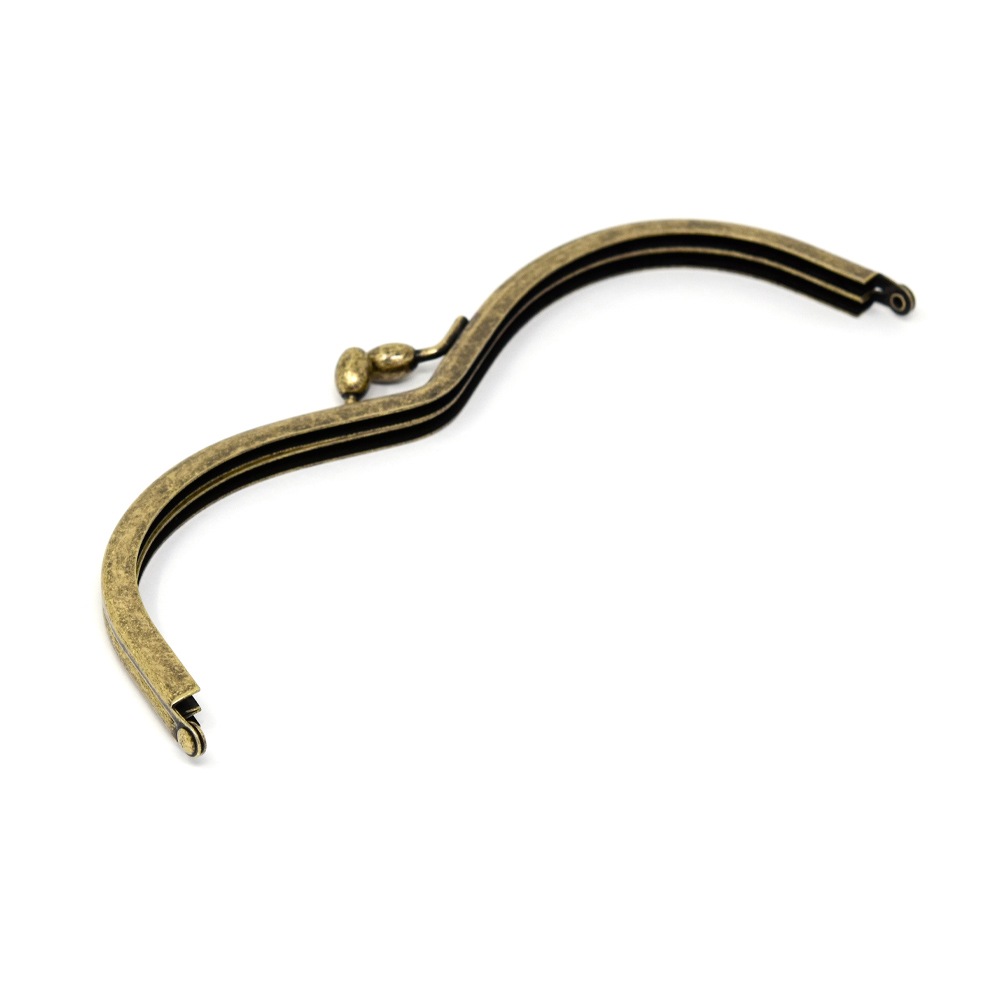 ��������å���F33 / 18cm ��Ļ� ���ޤ������� / AT