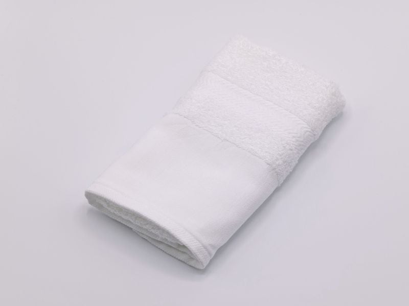 240匁 日本製 ソフト加工 界切付き 平地付き 白タオル【タオルホワイト】