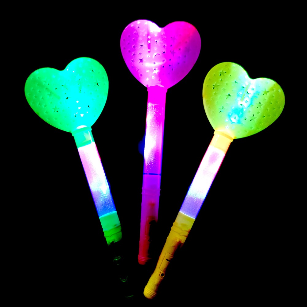【光るおもちゃ】『光るビッグハートバトン』＜3色＞
