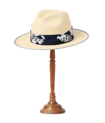 Lot No. SS02891 / ��PINEAPPLE�� HAWAIIAN PANAMA by Mr.FATMAN