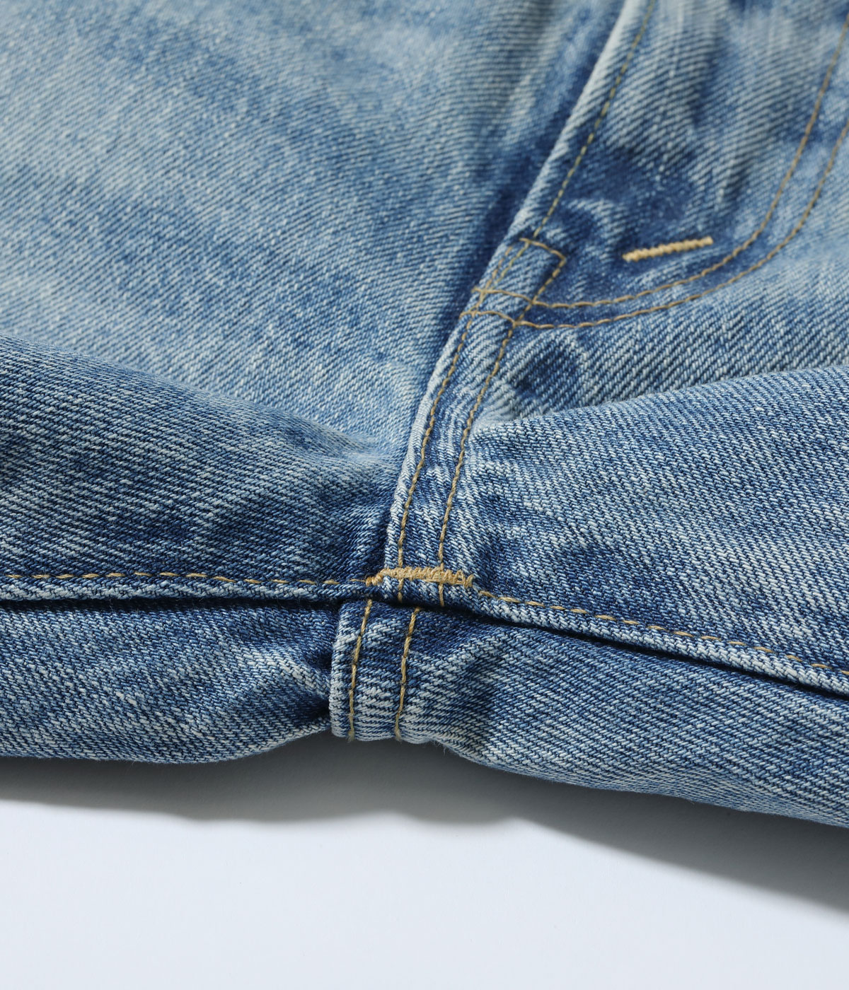 Lot No. SC42321SW / 14oz. DENIM BOOT CUT AGED MODEL