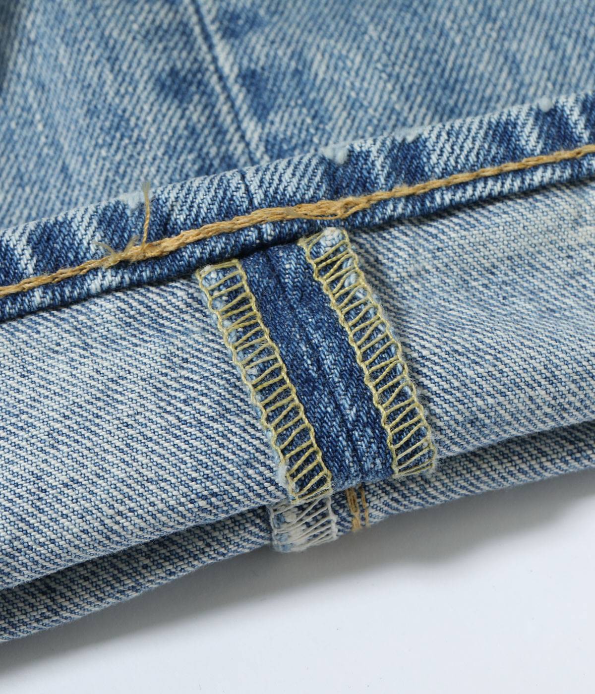Lot No. SC42321SW / 14oz. DENIM BOOT CUT AGED MODEL