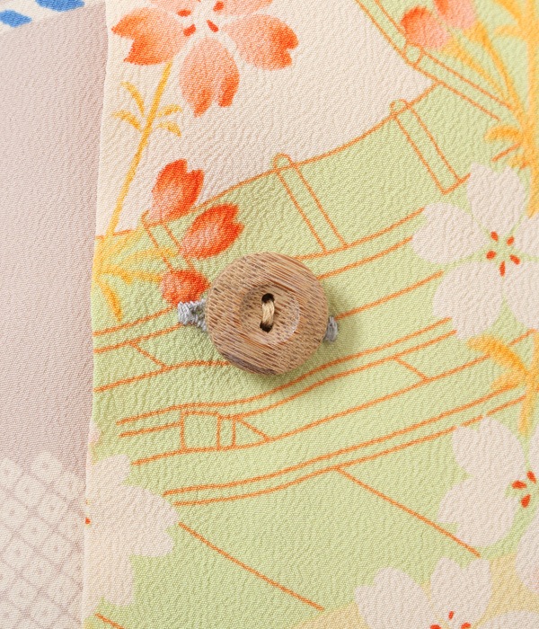 Lot No. SS38573 / RAYON HAWAIIAN SHIRT ��LANTERN PROCESSION��