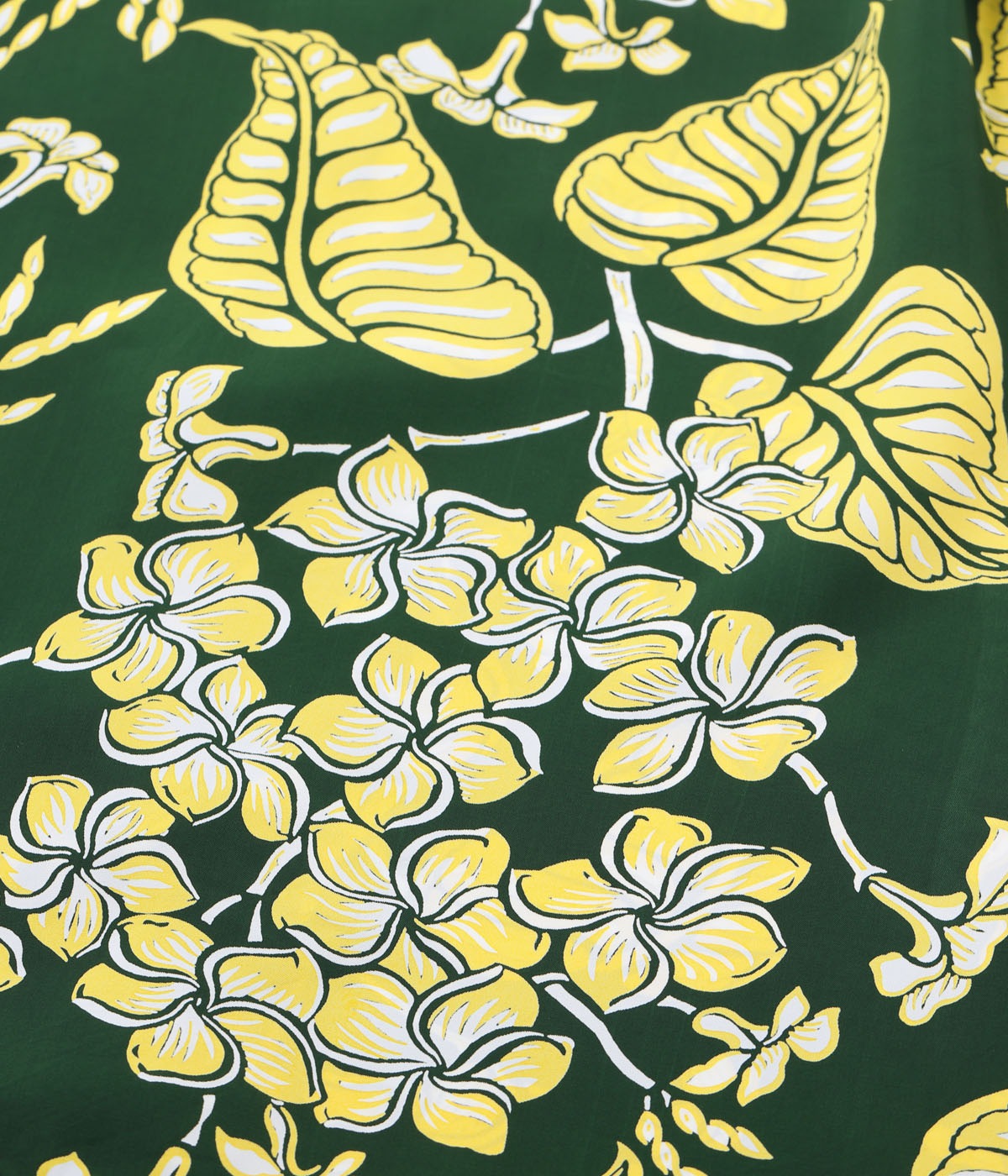 Lot No. SS39621 / RAYON HAWAIIAN SHIRT ��PLUMERIA BLOSSOMS��