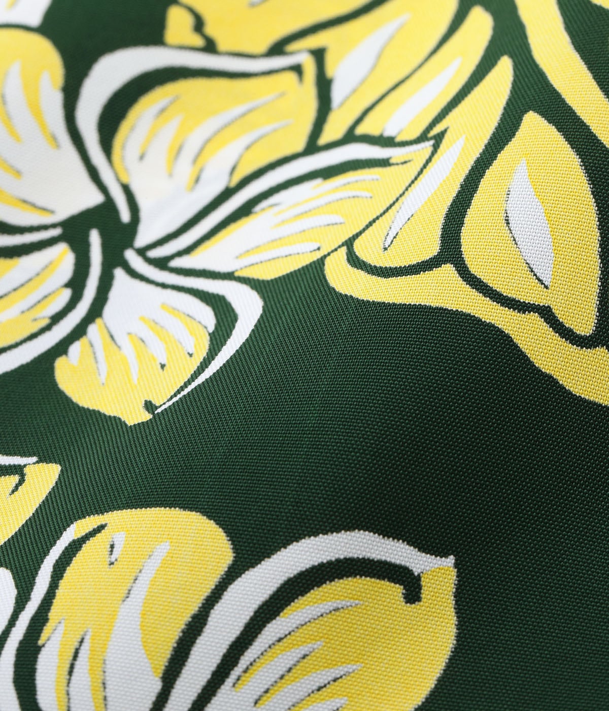Lot No. SS39621 / RAYON HAWAIIAN SHIRT ��PLUMERIA BLOSSOMS��