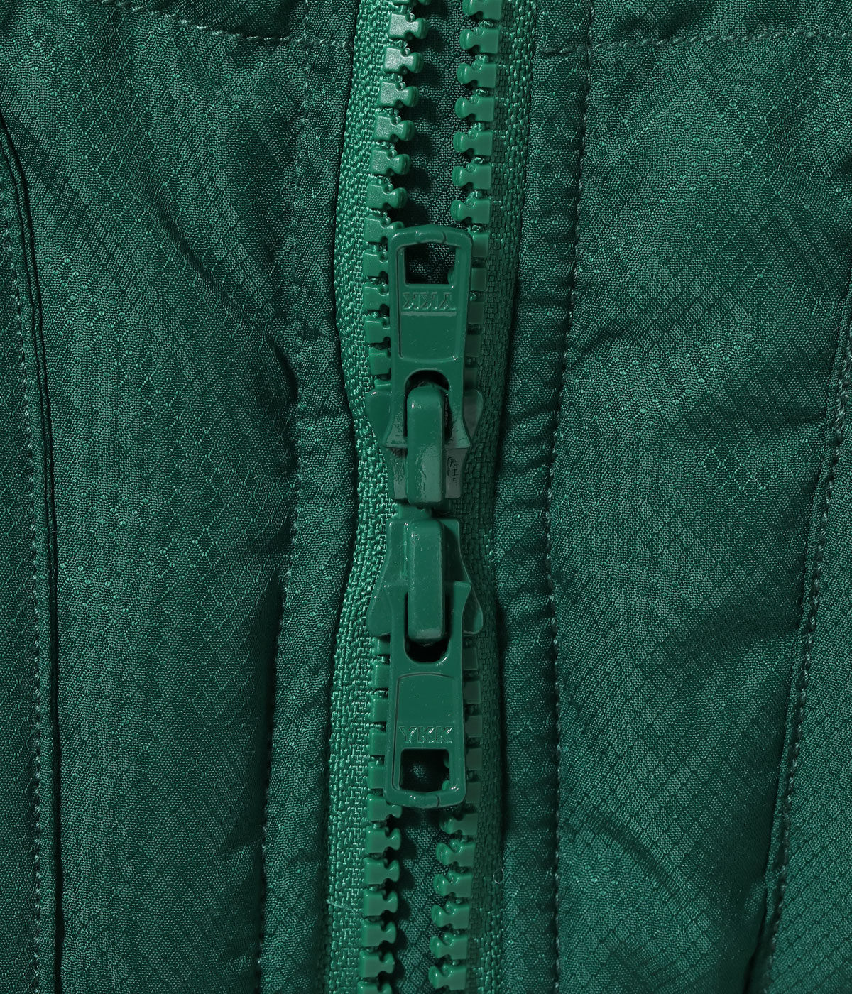 Lot No. MO16019 / MODUCT DIAMOND TAFFETA BALL PADDING JACKET