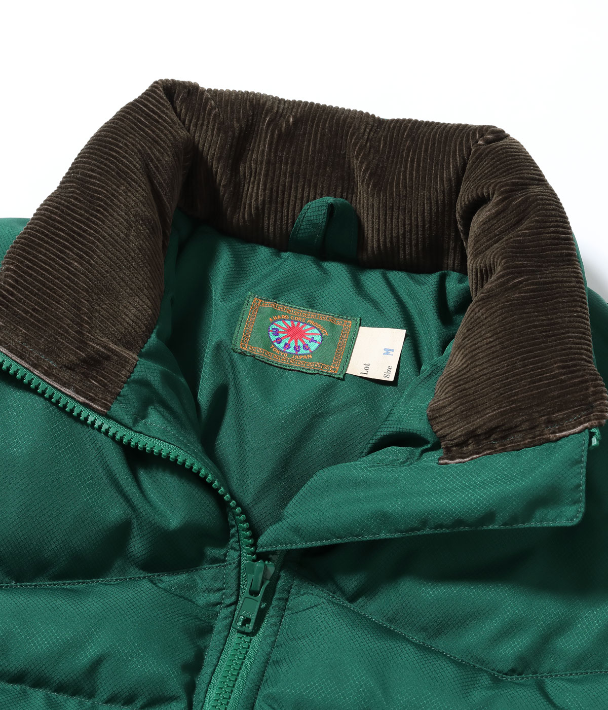 Lot No. MO16019 / MODUCT DIAMOND TAFFETA BALL PADDING JACKET