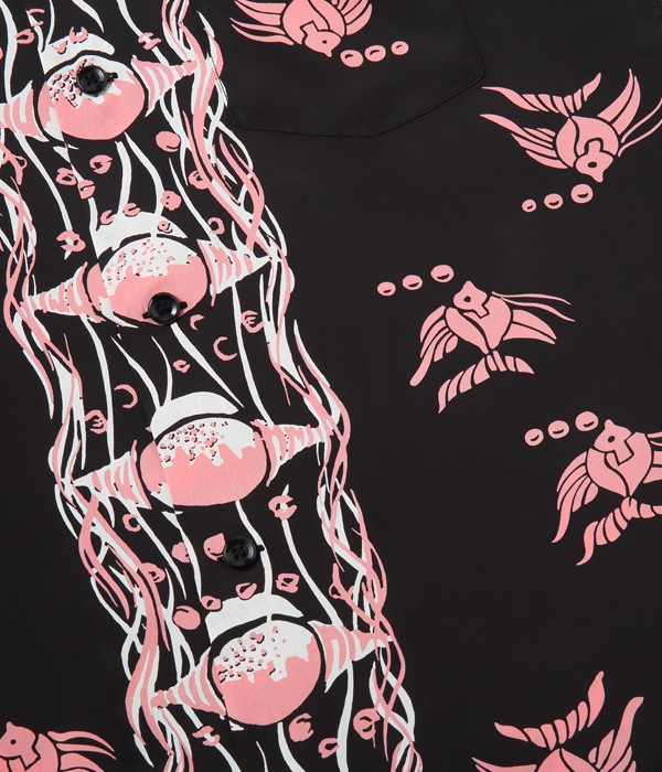 Lot No. SS38576 / RAYON HAWAIIAN SHIRT TROPICAL FISH