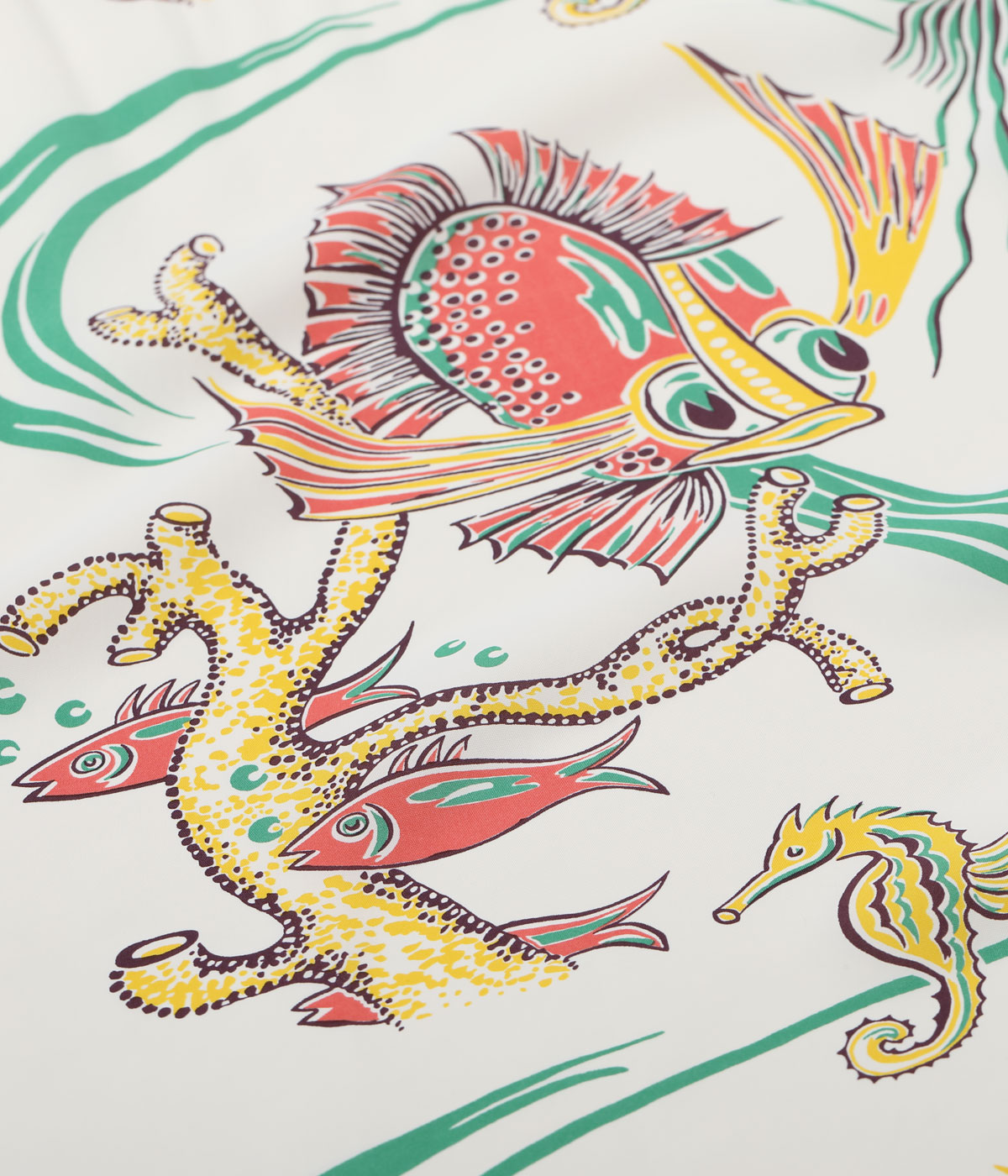 Lot No. SS39417 / RAYON HAWAIIAN SHIRT ��BUG EYED FISH��