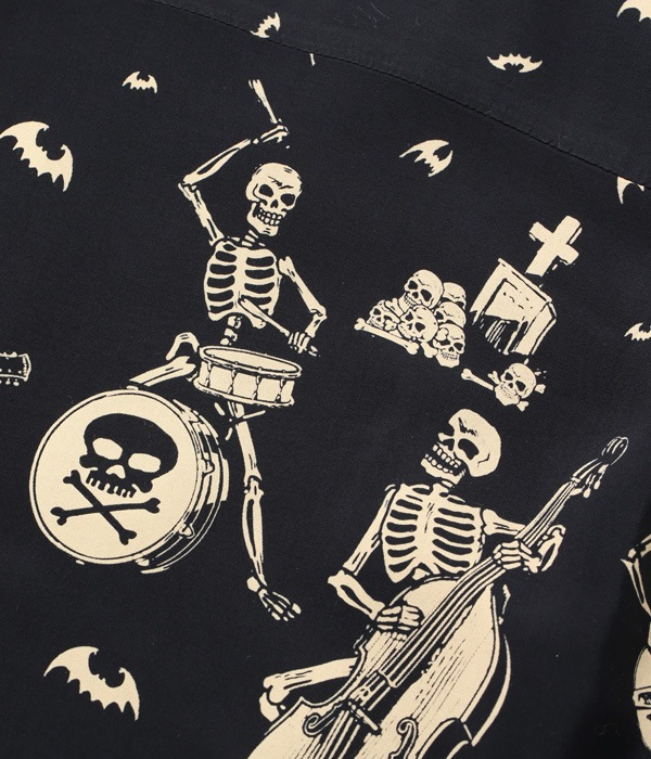 Lot No. SH38622 / HIGH DENSITY RAYON OPEN SHIRT ��THE SKELETONES�� by VINCE RAY