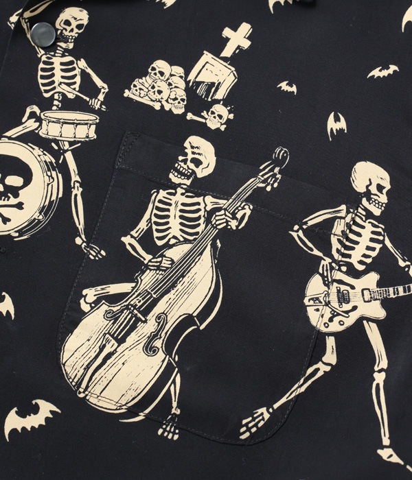 Lot No. SH38622 / HIGH DENSITY RAYON OPEN SHIRT ��THE SKELETONES�� by VINCE RAY