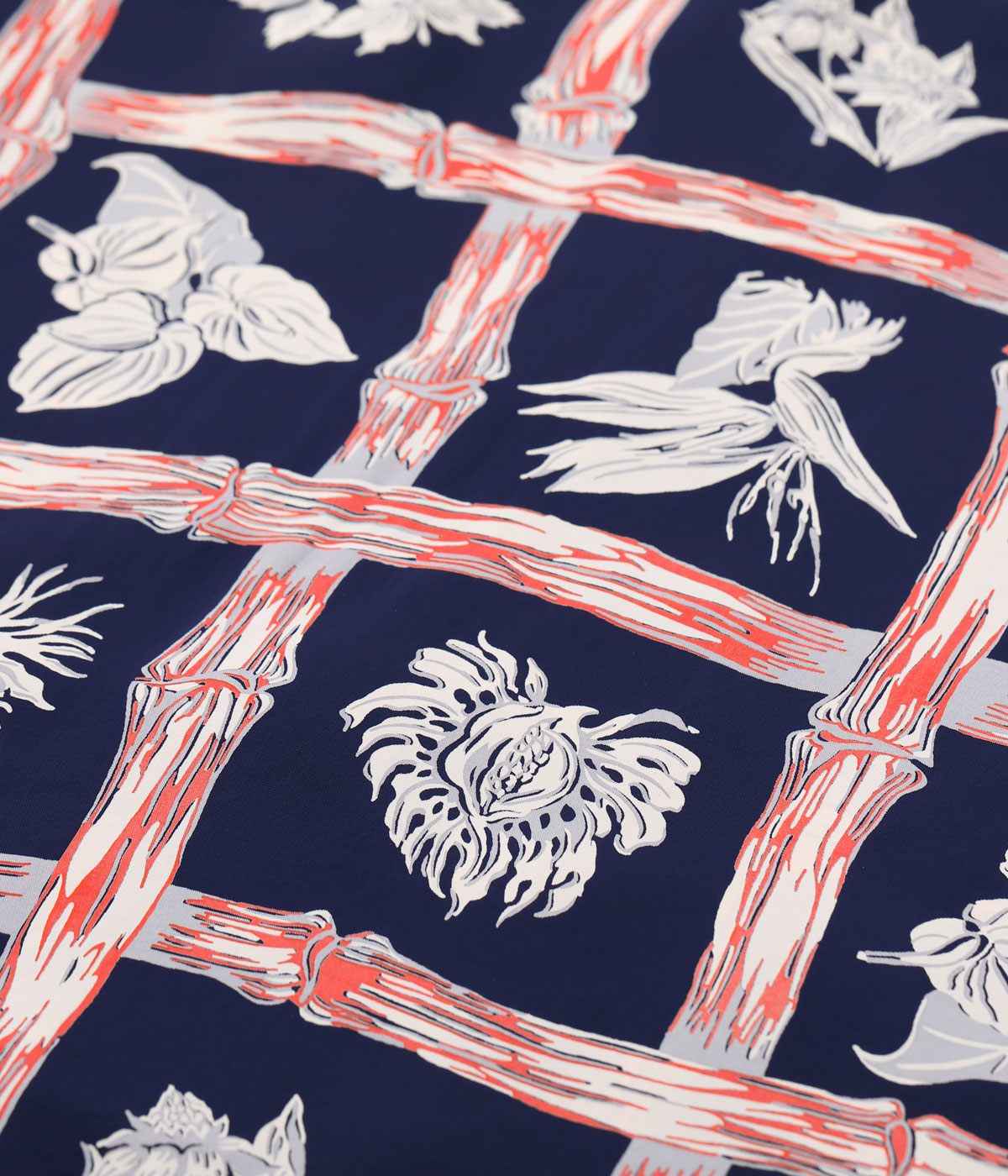 Lot No. SS39419 / RAYON HAWAIIAN SHIRT ISLAND PLANTS