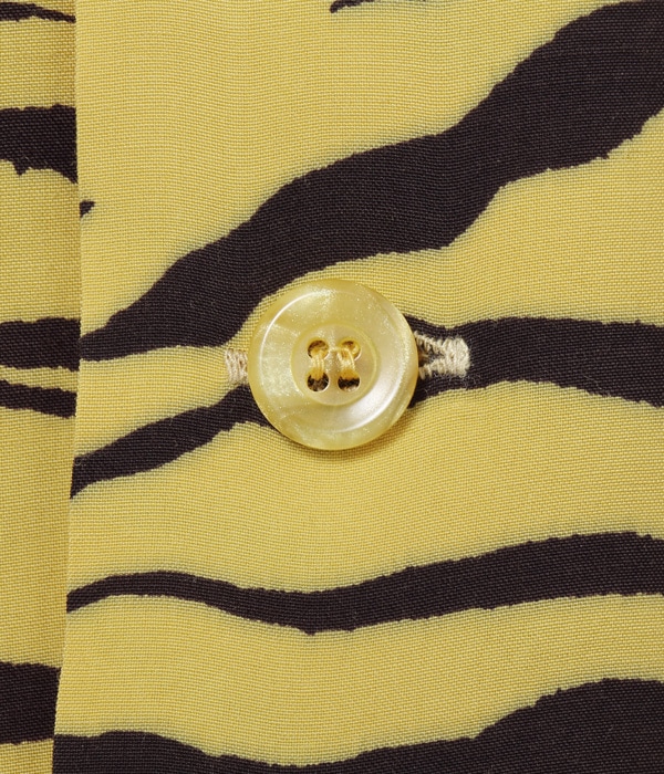 Lot No. SH38626 / HIGH DENSITY RAYON OPEN SHIRT ��TIGER��