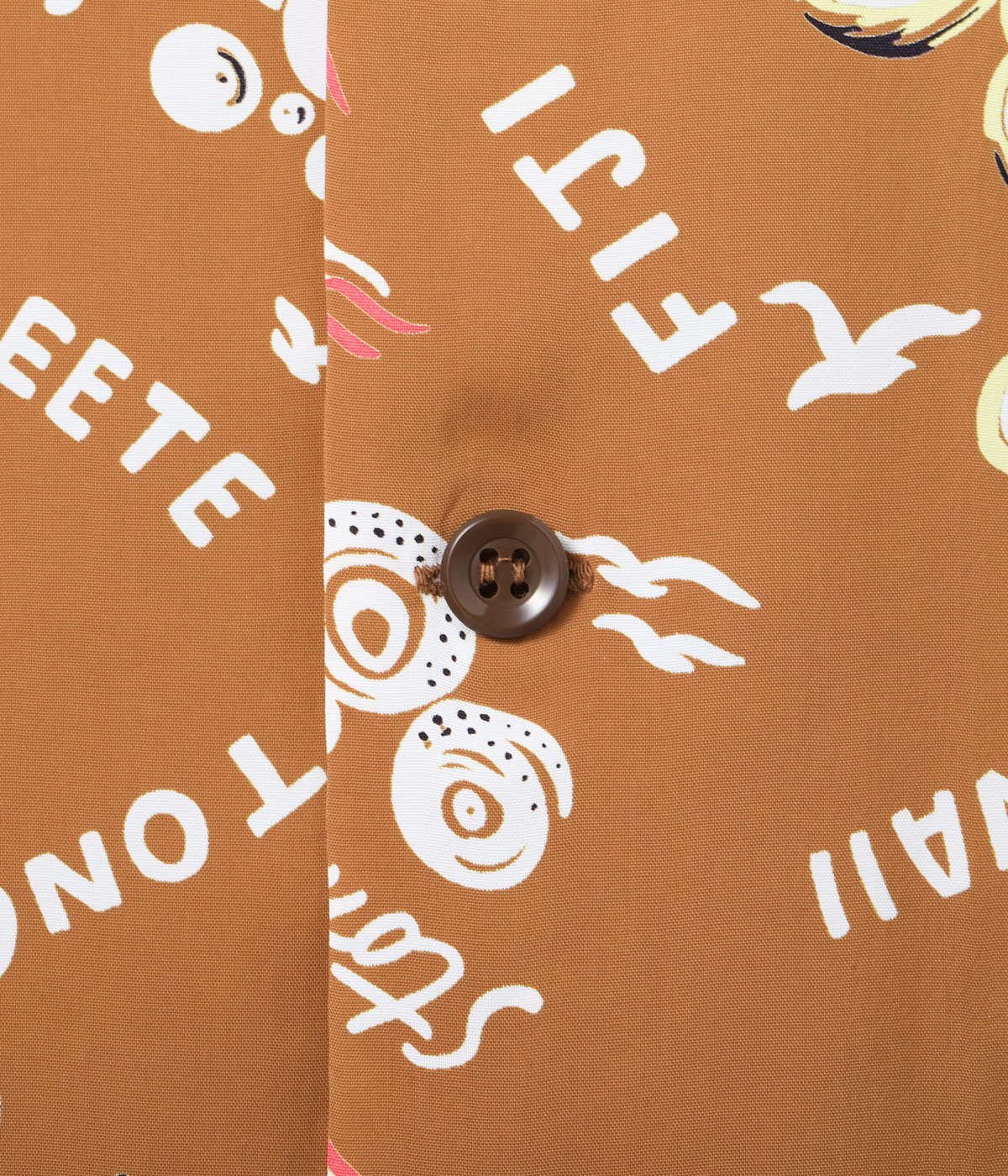 Lot No. SS39223 / RAYON HAWAIIAN SHIRT ��SOUTH SEA TRADER��