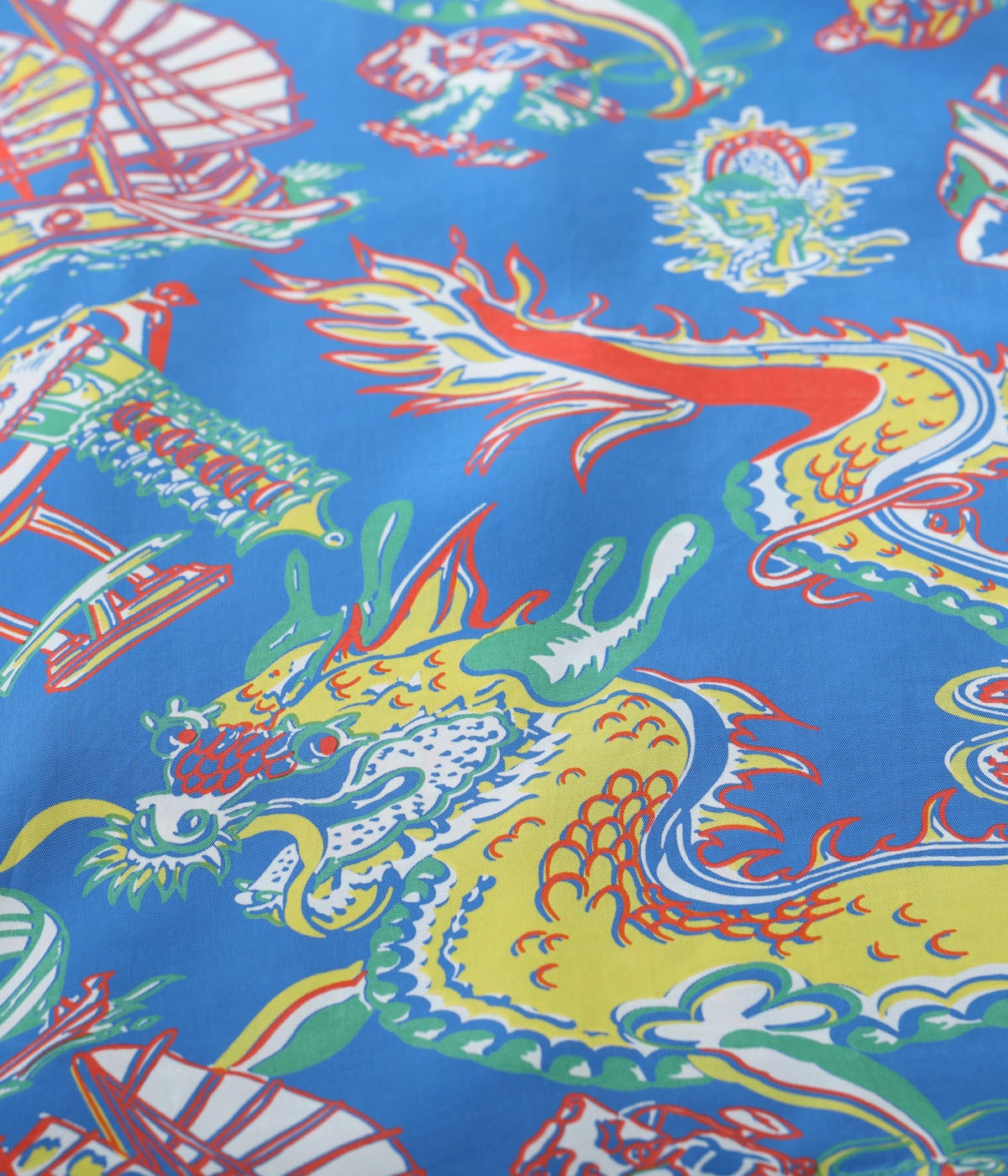 Lot No. SS39274 / SUN SURF SPECIAL EDITION DRAGON
