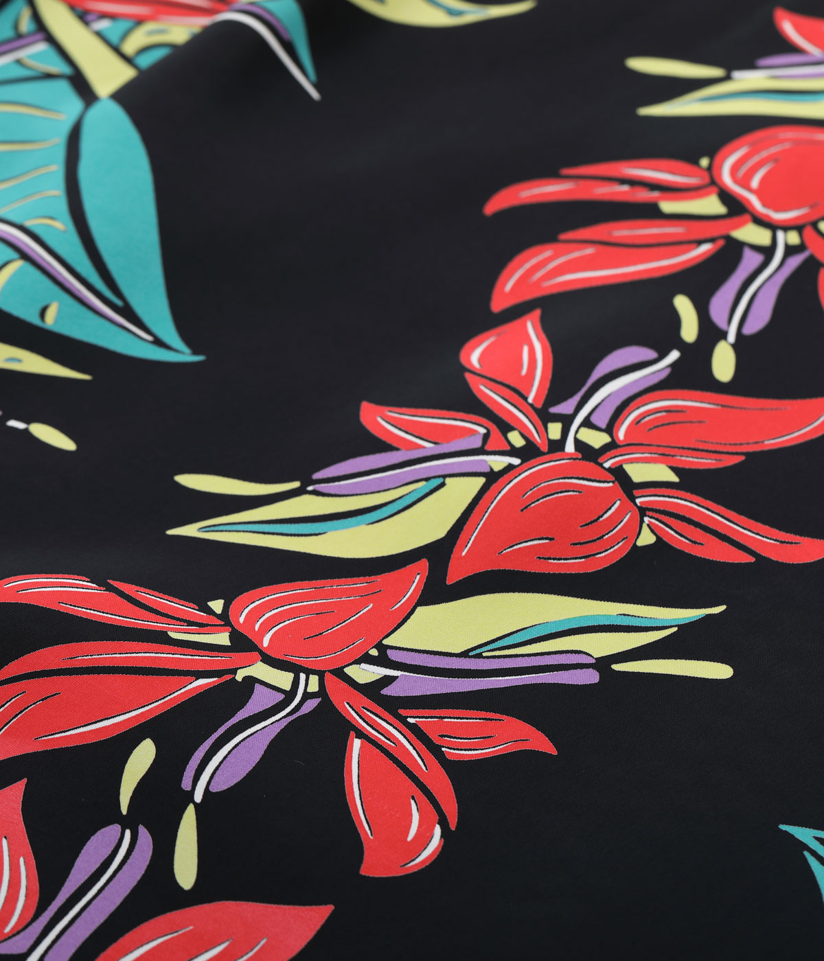 Lot No. SS39224 / RAYON HAWAIIAN SHIRT BIRD OF PARADISE
