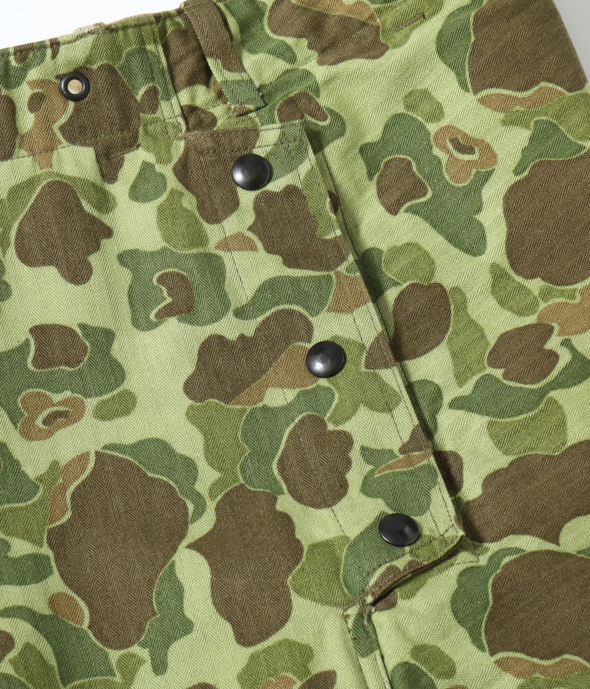 Lot No. BR42634 / U.S. MARINE CORPS TROUSERS, HERRINGBONE, CAMOUFLAGED P-44