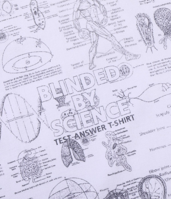 Lot No. SC78985 / FICTION ROMANCE TEST ANSWER T-SHIRT ��BLINDED BY SCIENCE��
