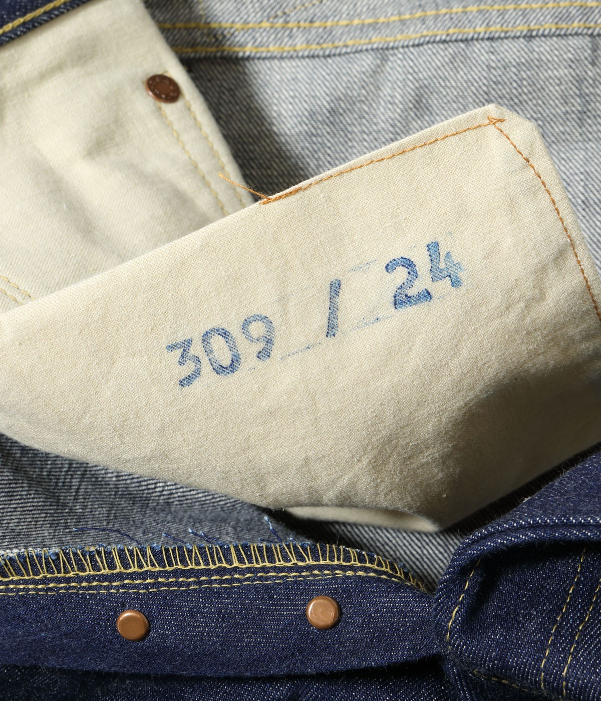 Lot No. SC49005 / SUGAR CANE Super Denim Collectibles #05 14.25oz. BLUE DENIM WAIST OVERALLS 1942 MODEL