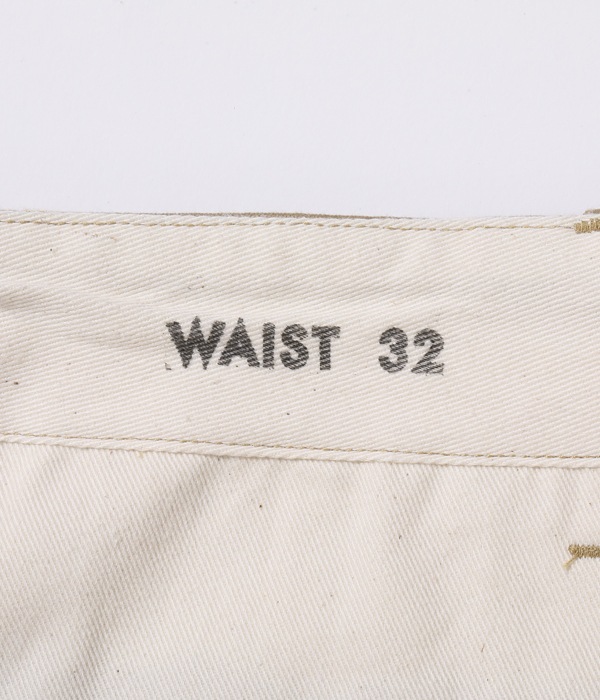 Lot No. BR52381 / EARLY MILITARY CHINOS (MOD.) 1945 MODEL SHORTS